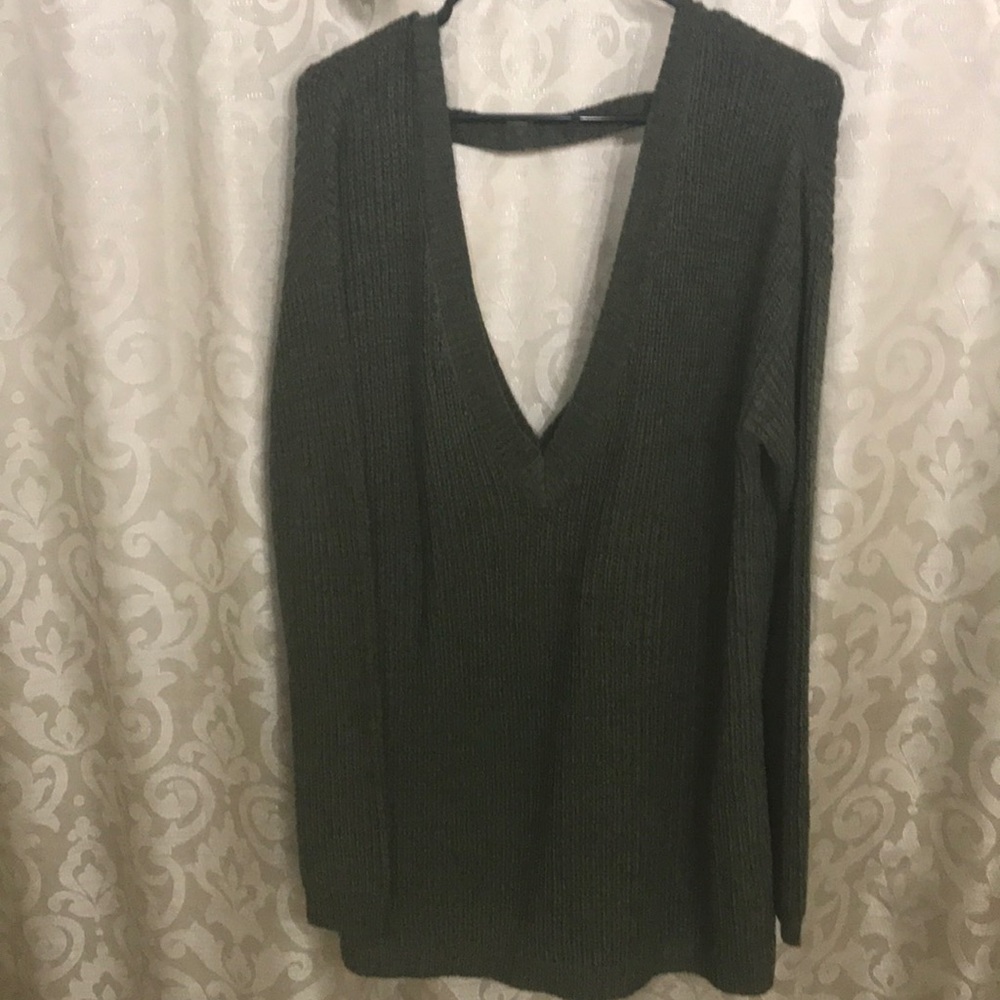 Deep cut Forest green sweater